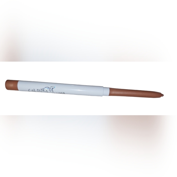 7 piece Limited Edition Makeup Set - Picture 2 of 5